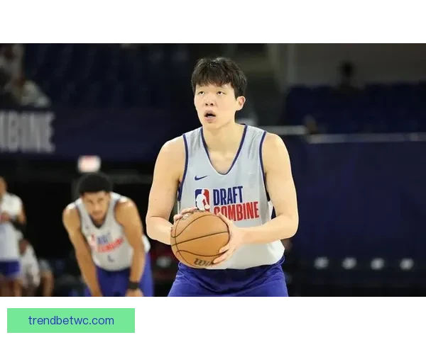 瀚森背靠背拿下14分11篮板 混音队主帅称其每日进步表现出色